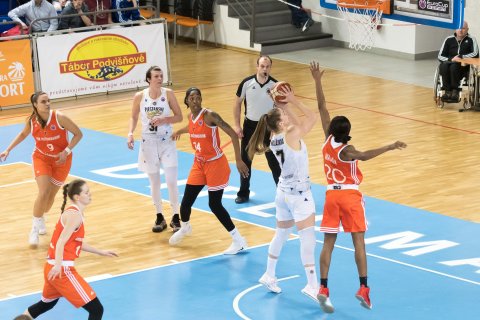 Piešťanské Čajky vs MBK Ružomberok, 3. zápas semifinále EXZ