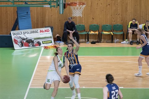 ŠBK Šamorín vs. YOUNG ANGELS Košice