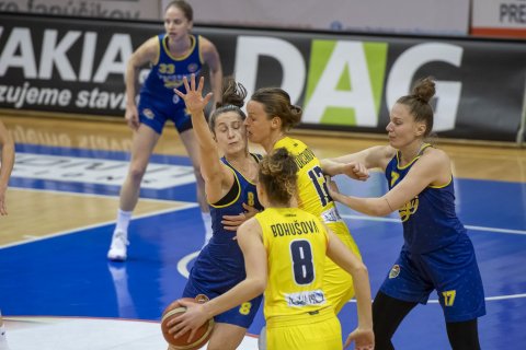 YOUNG ANGELS Košice vs. Piešťanské Čajky