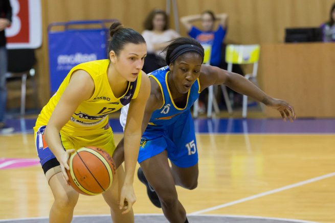Teja Oblak a Tamara Tatham (Foto: Ľubka Ištonová)