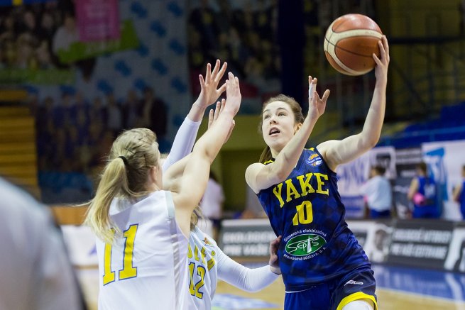 Young Angels Košice - BG Lulea (Šve.), Sára Majorošová (10) (Foto: Ľubka Ištoňová)
