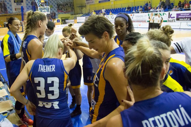 GOOD ANGELS Košice – PEAC Pécs 89:54 (Foto: Ľubomíra Ištoňová)
