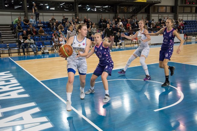 Piešťanské Čajky vs. BAM poprad (Foto: Laco Duračka)