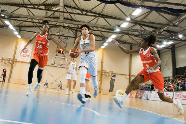 Pieštanské čajky vs MBK Ružomberok, semifinále SP (Foto: Laco Duračka)