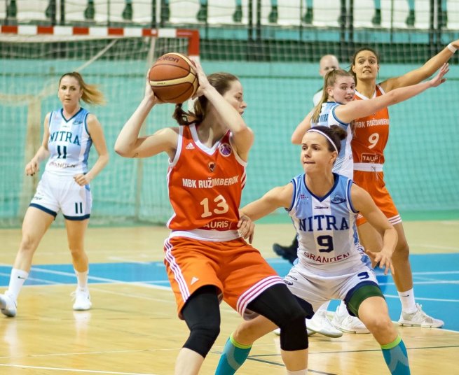 BKM Junior UKF Nitra vs. MBK Ružomberok, Miroslava Mištinová (13) (Foto: Miroslav Slávik)