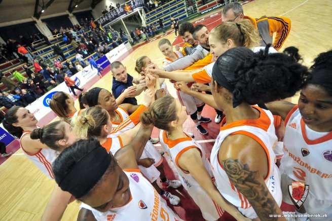 MBK Ružomberok vs. Piešťanské Čajky, Tím Ružomberka (Foto: mbkruzomberok.sk)