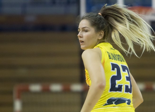 YOUNG ANGELS Košice vs. UBI Graz (AUT), Denisa Blanárová (23) (Foto: Jäzva)