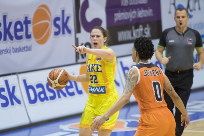 YOUNG ANGELS Košice vs. MBK Ružomberok, Samantha Logic (22) (Foto: Jäzva)