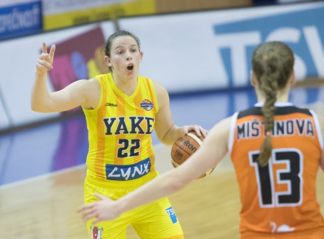 YOUNG ANGELS Košice vs. MBK Ružomberok, Samantha Logic (22) (Foto: Jäzva)