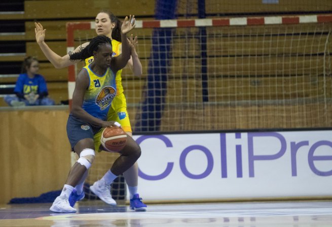 YOUNG ANGELS Košice vs. Piešťanské Čajky, Jessica Lubin (21) (Foto: Jäzva)