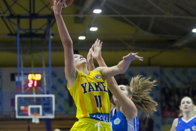 YOUNG ANGELS Košice vs. BK Slovan Bratislava, Michaela Balážová (11) (Foto: Jäzva)