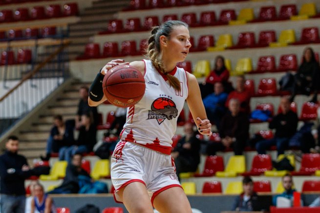 Lucia Striešová (11), BK ŠKP 08 Banská Bystrica (Foto: Ivan Golembiovský)