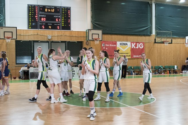 ŠBK Šamorín vs. YOUNG ANGELS Košice (Foto: Ladislav Dobsa)