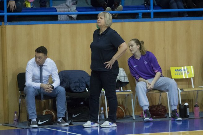 YOUNG ANGELS Košice vs. BAM Poprad, trénerka Jana Janáčková (Foto: Jäzva)