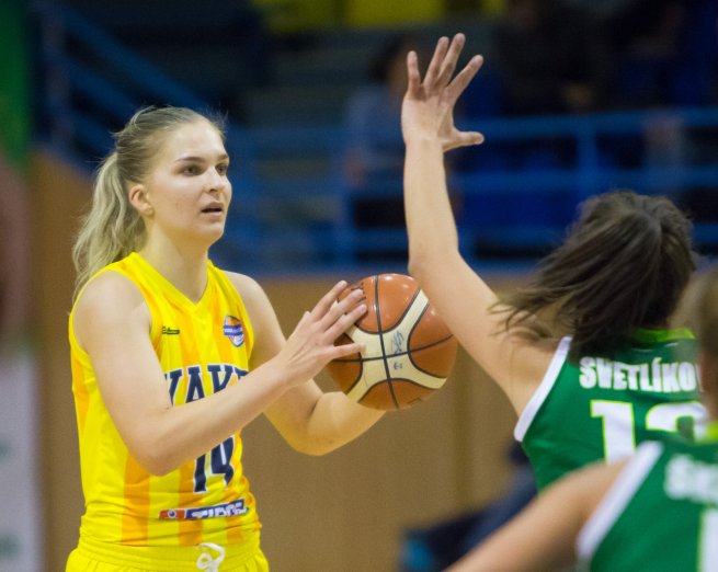 YOUNG ANGELS Košice vs. ŠBK Šamorín, Eva Filičková (14) (Foto: Jäzva)