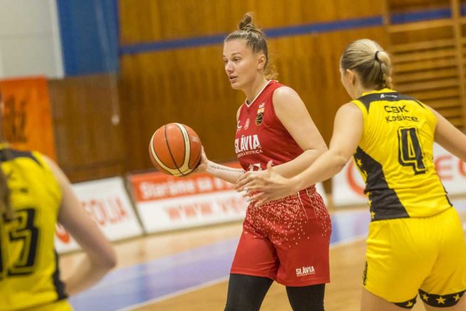 CBK Košice vs. Slávia Banská Bystrica, Vanda Kozáková (17) (Foto: Jäzva)