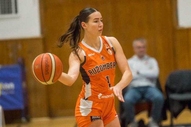 CBK Košice vs. MBK Ružomberok, Kamila Jarošová (1) (Foto: Jäzva)