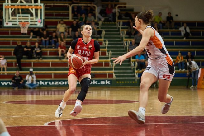 MBK Ružomberok vs. Slávia Banská Bystrica, Natália Martišková (88) (Foto: Ivan Golembiovský)