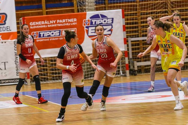 YOUNG ANGELS Košice vs. Slávia ŠKP Banská Bystrica, Tamara Podhradská (20) (Foto: Jäzva)