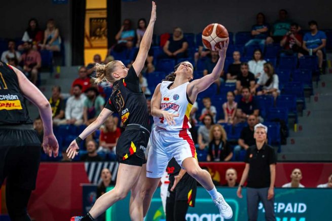 Sofia Živaljevič (4), Čierna Hora (EuroBasket žien) (Foto: fiba.basketball)