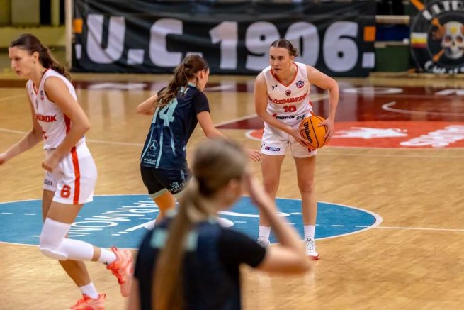 MBK Ružomberok vs. BK AS Trenčín, Terézia Kraislová (10) (Foto: MBK Ružombberok)