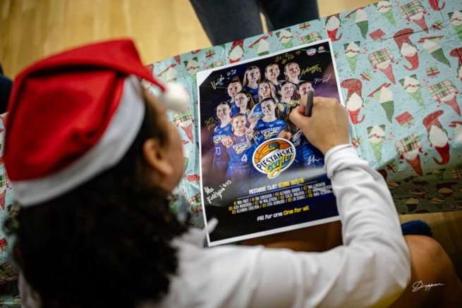 Piešťanské Čajky - dobročinná akcia (Foto: Lukáš Droppan)