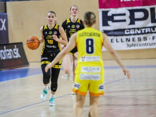 YOUNG ANGELS Košice vs. CBK Košice, Lucia Kašperanová (10) (Foto: Jäzva)