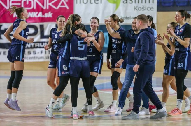 FOTO/VIDEO: Slovan si zabezpečil semifinále play-off